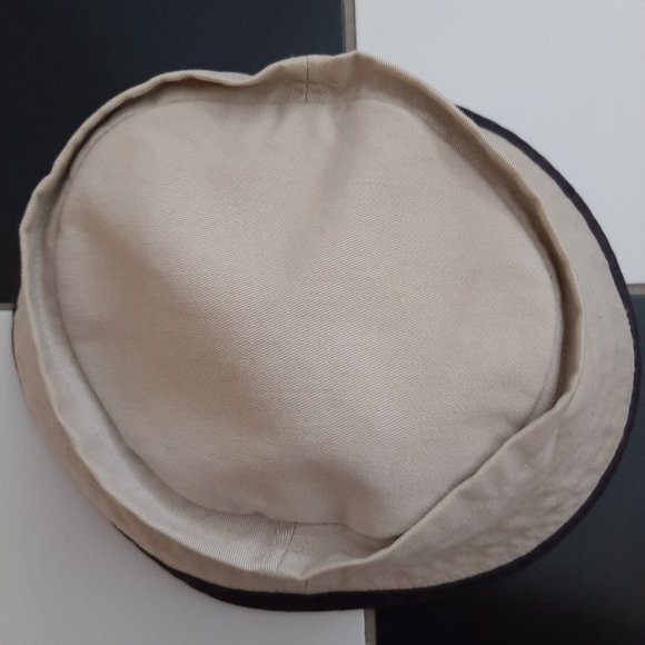 Hat - Picture 5 of 9